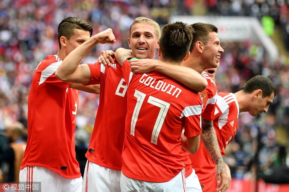  利物浦新援首秀建功，替补奇兵助球队绝地反击  